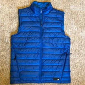 Oakley Men’s Down Insulated Vest Never Worn!